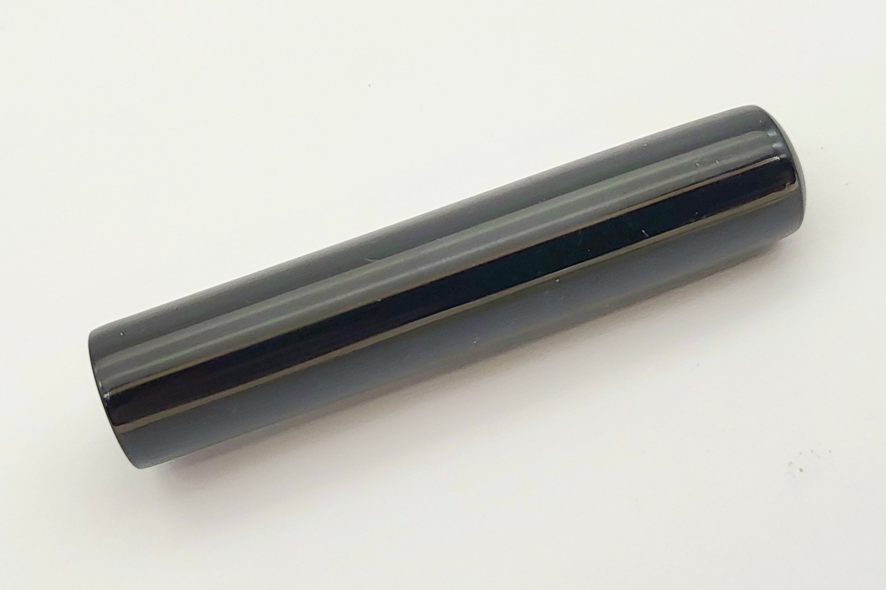 NakayaDeskPenKuroRoiroFP_H